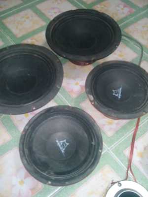 ขายเครื่องเสียงยกชุดเพลาเวอร์ใหม่มือหนึ่ง แต่ดอกมือสอง  ดอก12 โม ตามรายละเอียด ขาย 6500 บาท