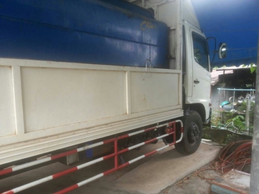 รถฮีโน่ 6 ล้อ ( ไม่ดั้ม ) 150 แรงม้า. ปี 50 สนใจติดต่อ 081 - 6079515 รถฮีโน่ 6 ล้อ ( ไม่ดั้ม ) 150 แรงม้า. ปี 50 สนใจติดต่อ 081 - 6079515