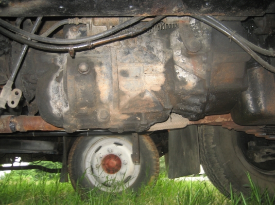 เครื่อง  165 แรง  เพลาเดียว    600,000  บาท