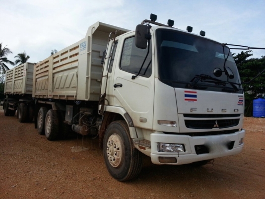 รถมิตซู  10  ล้อดั้ม  270 แรงม้า. ปี 55  ( รถวิ่ง 2xx,xxx กม. )  ,  ( ขายแม่ , ลูก )     สนใจติดต่อ  081 - 6079515