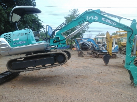 ขายรถขุด KOBELCO sk030รุ่นCoupe (เทียบเท่ามารค์ไฟล์-ซุปเปอร์FROM,japanไม่เคยใช้งานในไทยครับ!