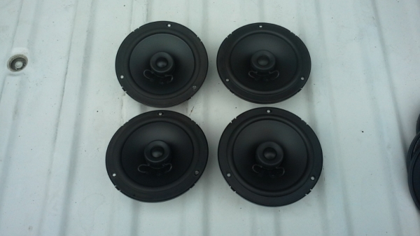 ลำโพง 6" ADDZEST SRF1680 แกนร่วมสองทาง Made in Japan ลำโพง 6" ADDZEST SRF1680 แกนร่วมสองทาง Made in Japan