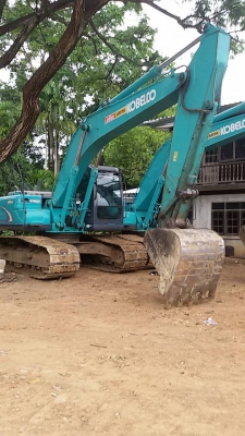 แมคโคร โกเบ รุ่น 8 จำนวน2คัน