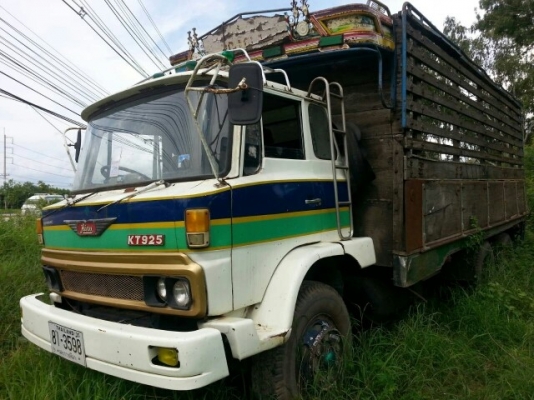 ขายHINO KT925 เครื่องEH700 168แรง เครื่องดี คัชซีสวย สภาพพร้อมใช้งาน เอกสารพร้อมโอน สนใจโทร090-8588220คุณนะ ID:narong498 หรือwww.truck.in.th/498