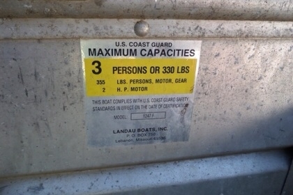 ขายเรือปิเนียม LANDUA 12 ฟุต พร้อมเครื่อง MERCURY 5 แรง นำเข้าจากญี่ปุ่น ราคา 42,000