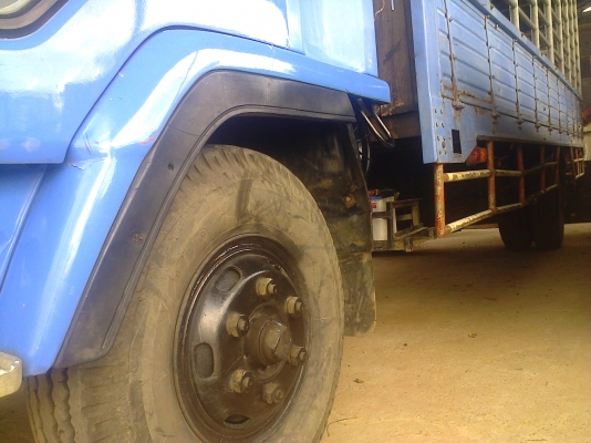 หกล้อ อีซูซุ FRR12Lเครีอง195แรง ยาว6.20ม.พร้อมใช้งาน ทะเบียนพร้อมโอน ราคาเบาๆ540,000บ.ครับท่าน