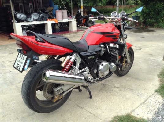 ธารนนทบุรี//ขาย honda cb1300 ปี99-00 สภาพนางฟ้า ระบบเครื่องสมบูรณ์ท๊อกมาตามมือ ระบบไฟสมบูรณ์ใช้ได้ทุกจุด อินวอยท์+สรรพสารมิตร