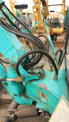 ผ่อนไฟแนนท์ได้ 420,000 บาท KOMATSU PC35-8  มีลายหัวกระแทก พร้อม เก่านอก เอวแน่น ปั็มแรง