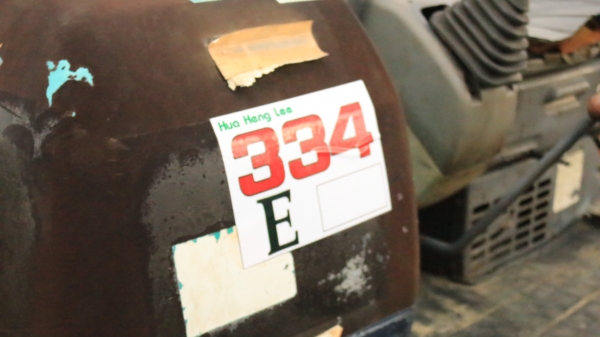 ผ่อนไฟแนนท์ได้ 420,000 บาท KOMATSU PC35-8  มีลายหัวกระแทก พร้อม เก่านอก เอวแน่น ปั็มแรง