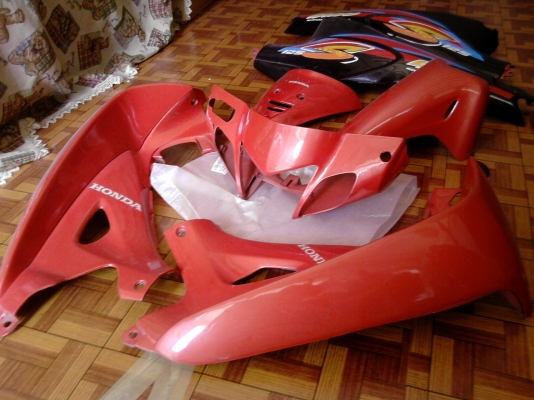 ขายชุดสีเวฟ125s สภาพนางฟ้า