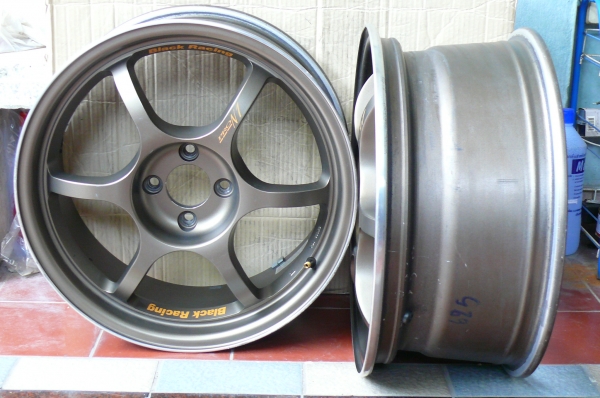 ขายล้อแม็ก 2 คู่ครับ