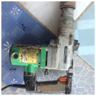 เครื่องมือเจาะ