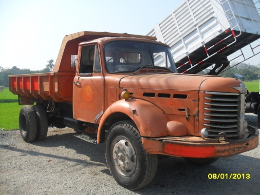 ขาย 6 ล้อดั้มยาง 9 ราคารถอีแต๋น1 คัน ครับ ขาย 6 ล้อดั้มยาง 9 ราคารถอีแต๋น1 คัน ครับ