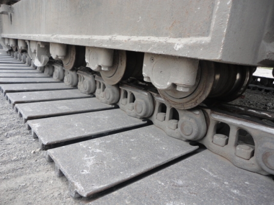 KOMATSU PC200-7 สภาพสวยสมบูรณ์แบบใช้งานได้ทันที