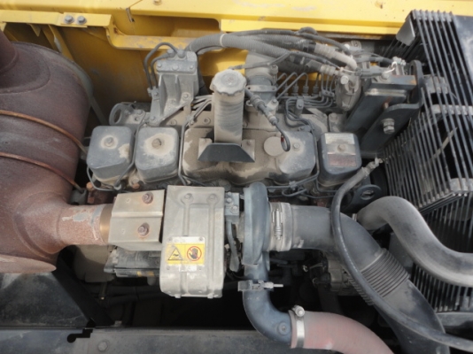 KOMATSU PC200-7 สภาพสวยสมบูรณ์แบบใช้งานได้ทันที