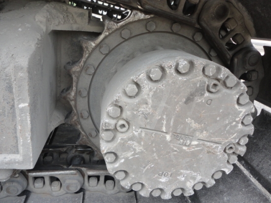 KOMATSU PC200-7 สภาพสวยสมบูรณ์แบบใช้งานได้ทันที