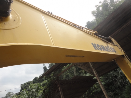 KOMATSU PC200-7 สภาพสวยสมบูรณ์แบบใช้งานได้ทันที