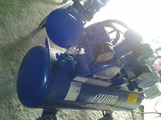 ปั๊มลม puma 5 แรง มือ2 สภาพ เนี๊ยบมากๆ ขนาดความจุถัง 280 ลิตร ทำลมได้สูงสุด 14 บาร์ ไฟ 3 เฟส รับประกัน6เดือน สินค้าอยู่พุทธมลฑลสาย4 สนใจติดต่อ 081-5266979