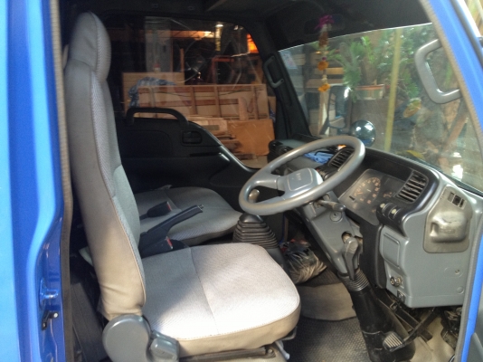 ขายรถบรรทุก ISUSU 4 ล้อขนาดกลาง ขายรถบรรทุก ISUSU 4 ล้อขนาดกลาง