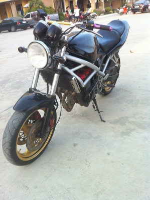 Bandit400 แรงสะใจ INV.+สพม 45000 ทำสีใหม่ทั้งคัน Bandit400 แรงสะใจ INV.+สพม 45000 ทำสีใหม่ทั้งคัน