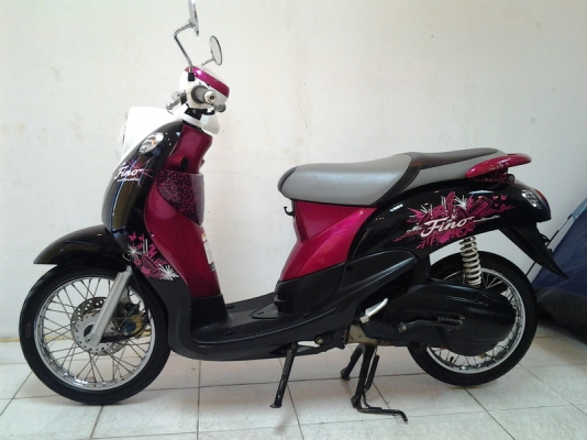 ขายถูก FINO ปี54 19500 เดิมๆสวยๆ สีวิ้งๆ