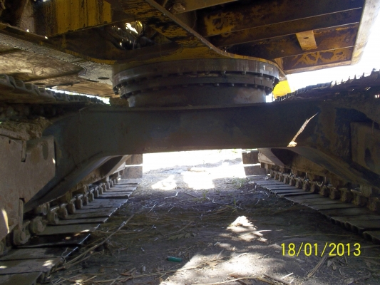 ขายแบคโฮCOBELCOรุ่นMARK3รุ่น3เครื่องฮีโน่EH700  อยู่จ.ศรีสะเกษ