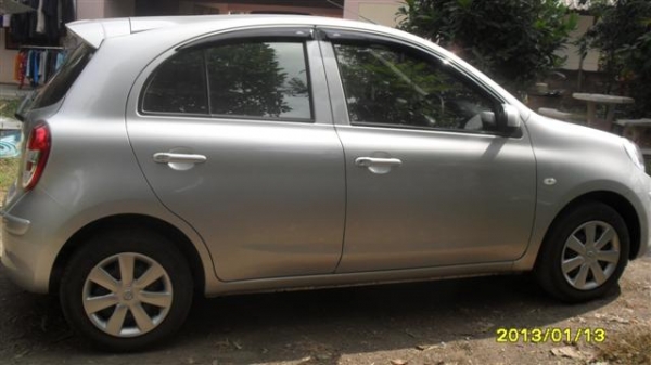 nissan march 1.2E auto
