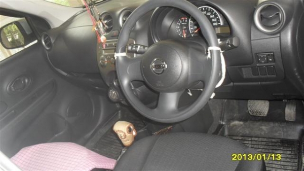 nissan march 1.2E auto