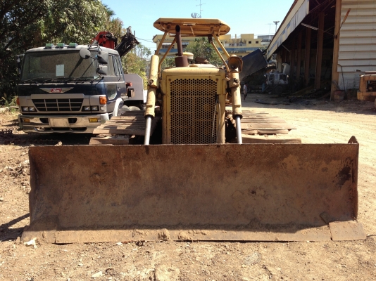 ขายแทรคเตอร์CAT D5B