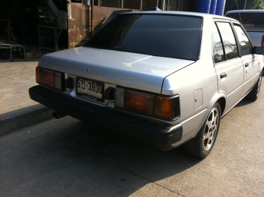 ขาย NISSAN SUNNY1.3FF ด่วนครับ