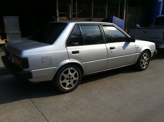 ขาย NISSAN SUNNY1.3FF ด่วนครับ