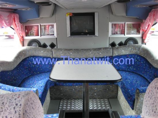 ขายรถทัวร์ 2 ชั้น 8 ล้อ สภาพใหม่ ไม่เกิน3ปี ราคามิตรภาพ ^^