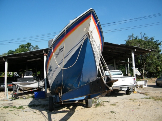 -ขายเรือ  25 ฟุต +เครื่อง ยามาฮ่า 200 แรง ราคาถูกๆๆ