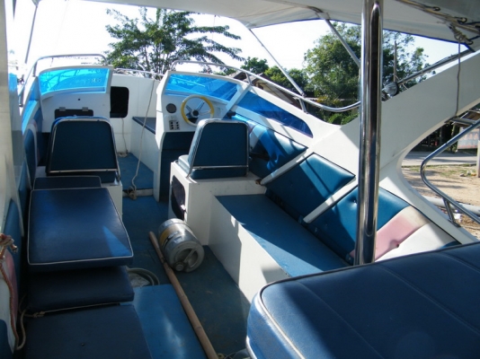 -ขายเรือ  25 ฟุต +เครื่อง ยามาฮ่า 200 แรง ราคาถูกๆๆ