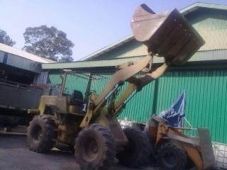 ขายรถตักล้อยาง KOMUTSU WA100 สภาพดี พร้อมใช้งาน ราคาต่อรองได้