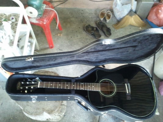 กีต้าร์โปร่งไฟฟ้าfender cd 60