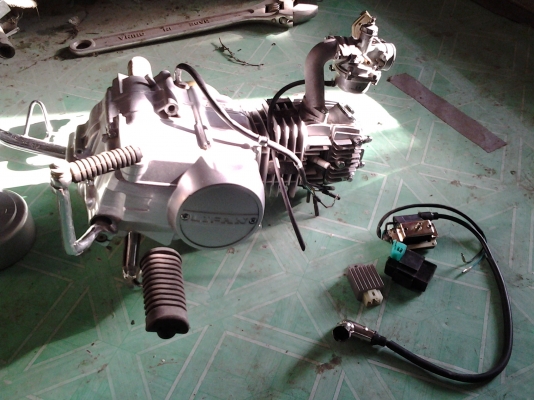 ขายเครื่องไลฟาน110พร้อมใบคุมเครื่องคับ