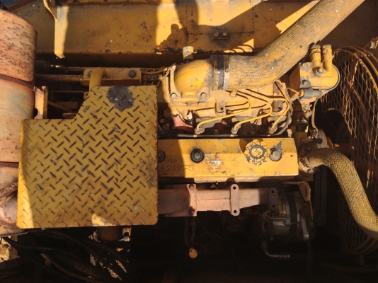 KOMATSU PC 100-3 เอกสารใบอินวอยซ์ครบ รถบอดี้สวยมากๆ ทั้งภายนอกและภายในอุปกรณ์ทุกชิ้นยังมีอยู่ครบ เครื่องแห้งดีไม่มีเยิ้ม ปั๊มเดิมๆ เอวแน่นดี ช่วงล่างโซ่บูทใบแทรกหนาดี พร้อมทำงานได้เลยนะครับ