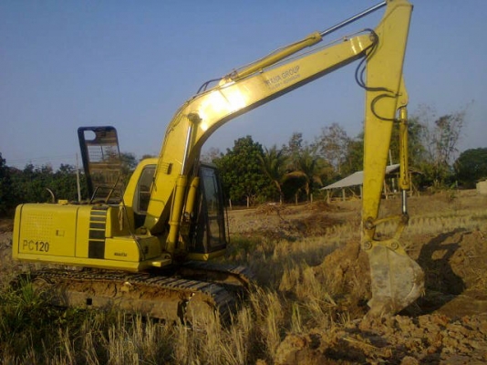 ขายด่วน!..รถแบคโฮ KOMATSU PC120-6 ญี่ปุ่น ในสภาพใหม่เอี่ยม รถสวย ทรงดี ระบบไฟฟ้าทำงานครบ ทุกฟังก์ชั่น.