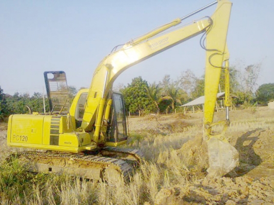 ขายด่วน!..รถแบคโฮ KOMATSU PC120-6 ญี่ปุ่น ในสภาพใหม่เอี่ยม รถสวย ทรงดี ระบบไฟฟ้าทำงานครบ ทุกฟังก์ชั่น.
