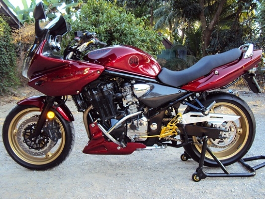 ขาย Suzuki Bandit 1200s Y.2003 สภาพใหม่! ขาย Suzuki Bandit 1200s Y.2003 สภาพใหม่!