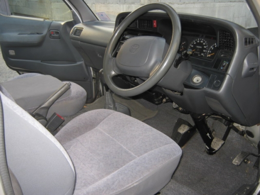 รถ super custom ตาเพชรแท้ จดถูกต้องไม่ใช่รถจดประกอบ เดิมๆครับ เครื่อง 2RZ ไม่มีอุบัติเหตุ ไม่โดนน้ำ สภาพพร้อมใช้ครับ