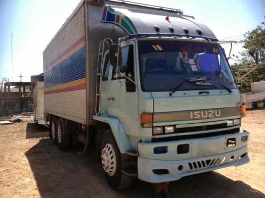 รถอิซูซุ 10 ล้อ ตู้เย็น FVM 195 แรงม้า ปี 38   สนใจติดต่อ 081 - 6079515