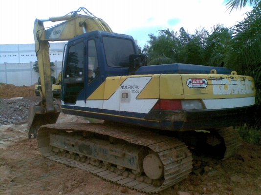 ขาย  KOBELCO 200  มาร์คทรี  ยูตานิ  เดิมเช็คนอกสภาพรถพร้อมใช้งาน