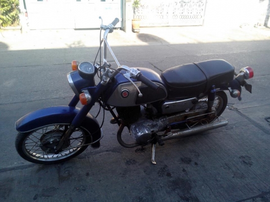 ขายk125 mark 2 สีสวย ของครบแท้เยอะ ทะเบียนขาด5ปีเล่มเขียวใหม่ ขาย 12500 บาท ขายk125 mark 2 สีสวย ของครบแท้เยอะ ทะเบียนขาด5ปีเล่มเขียวใหม่ ขาย 12500 บาท