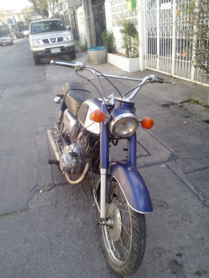 ขายk125 mark 2 สีสวย ของครบแท้เยอะ ทะเบียนขาด5ปีเล่มเขียวใหม่ ขาย 12500 บาท ขายk125 mark 2 สีสวย ของครบแท้เยอะ ทะเบียนขาด5ปีเล่มเขียวใหม่ ขาย 12500 บาท