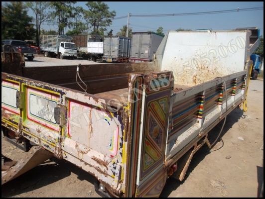 ขายด่วน กระบะดั้ม 6 ล้อใหญ่ พร้อมชุดั้ม 6 ตัน อุปกรณ์ครบชุด ติดตั้งใช้งานได้เลย ราคาสุดคุ้ม