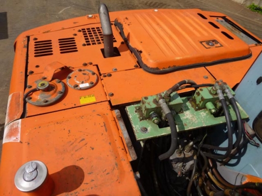 ขายด่วน  HITACHI  EX 120-3   เก่าญี่ปุ่นแท้  ยังไม่เคยใช้งานในไทย   สภาพสวยจริง ๆๆ