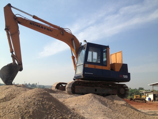 ขายด่วน KOMATSU PC 120-3 เก่าไทย พร้อมใช้ เครื่องปั้มดี ใบแทรค 60 ไฟฟ้าครบ สภาพสวยพร้อมใช้งาน ขายด่วน KOMATSU PC 120-3 เก่าไทย พร้อมใช้ เครื่องปั้มดี ใบแทรค 60 ไฟฟ้าครบ สภาพสวยพร้อมใช้งาน