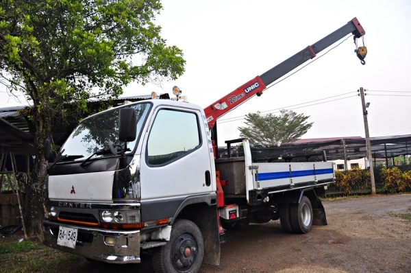 CANTER ติดเครน UNIC 2 ตัน